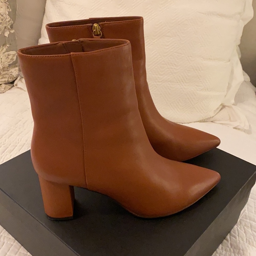 J. Crew Leather Pointed Toe “Sadie” Boot, Size 9 in box